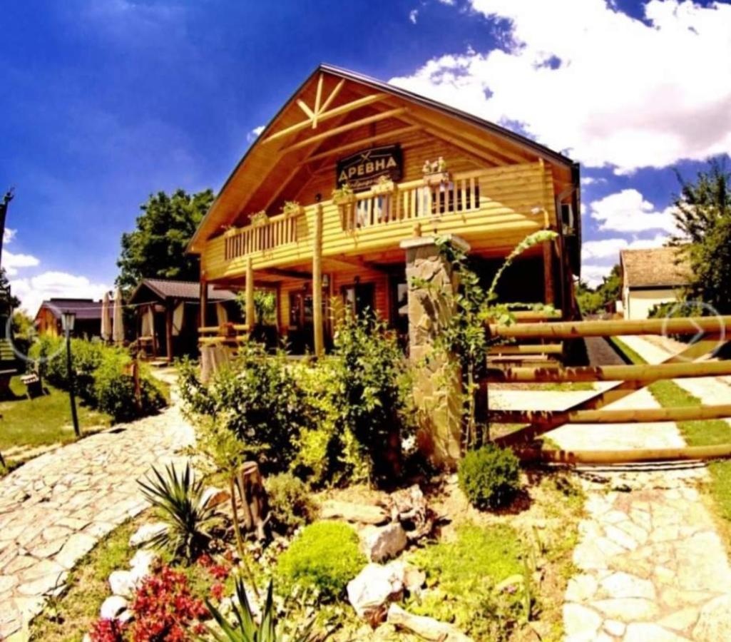 Lolini Bungalovi Novi Sad Exterior photo
